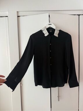Club Monaco Black Button-Front Shirt with White Lace Collar